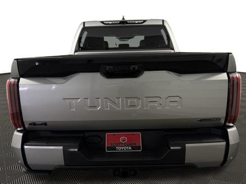 2025 Toyota Tundra Hybrid Platinum