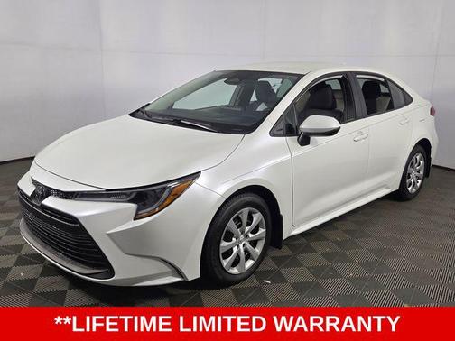 2026 Toyota Corolla LE