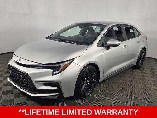 Classic Silver Metallic 2023 Toyota Corolla SE