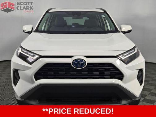 2023 Toyota RAV4 Hybrid XLE