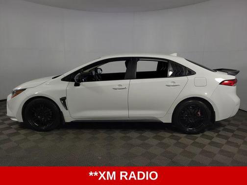 Ice Cap 2025 Toyota Corolla LE