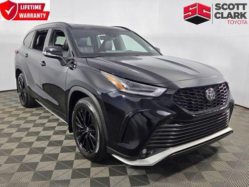2025 Toyota Highlander XSE