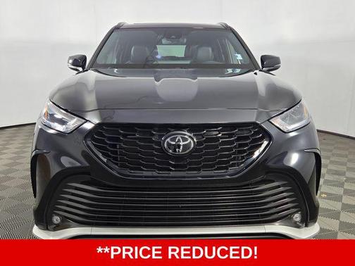 2025 Toyota Highlander XSE