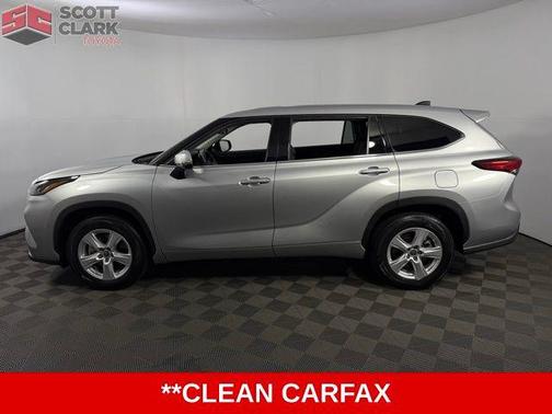 2022 Toyota Highlander LE