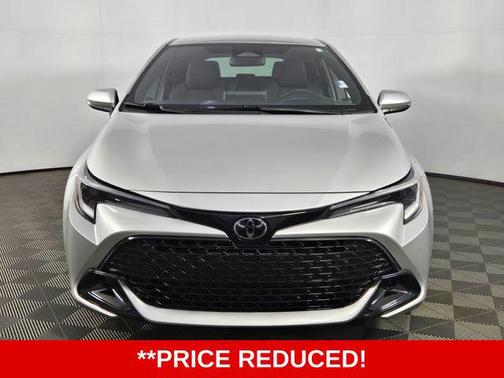 Classic Silver Metallic 2024 Toyota Corolla SE