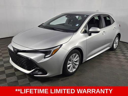 Classic Silver Metallic 2024 Toyota Corolla SE
