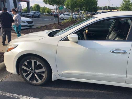 2018 Nissan Altima 2.5 SR