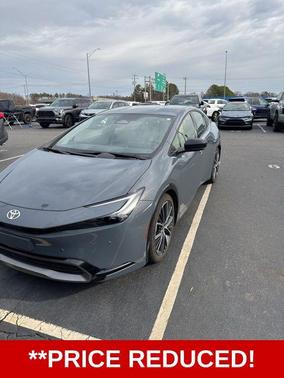 2023 Toyota Prius XLE