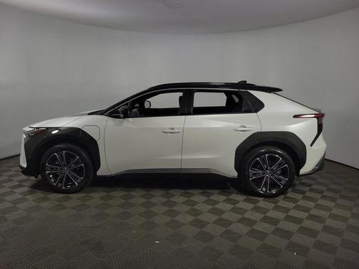 2024 Toyota bZ4X Limited