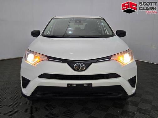 Super White 2018 Toyota RAV4 LE