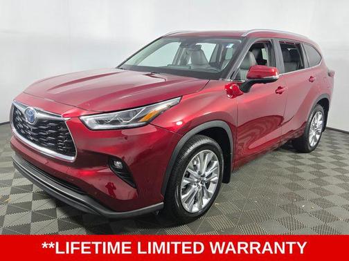 2024 Toyota Highlander Hybrid Limited