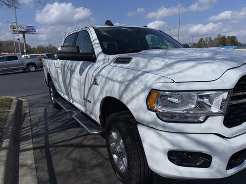 2022 RAM 3500 Big Horn Crew Cab 4x4 6'4' Box