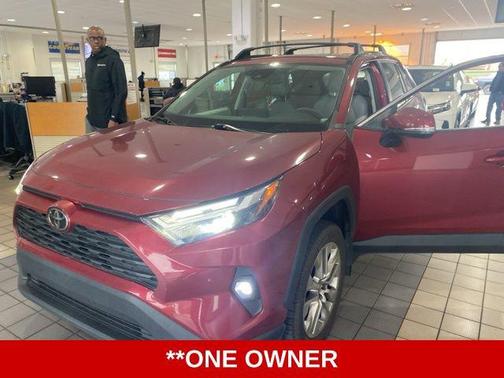 2024 Toyota RAV4 XLE Premium