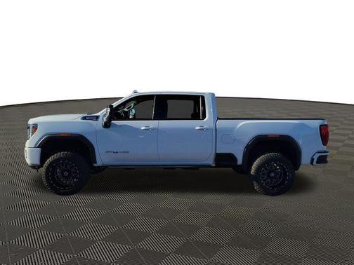2021 GMC Sierra 2500 AT4