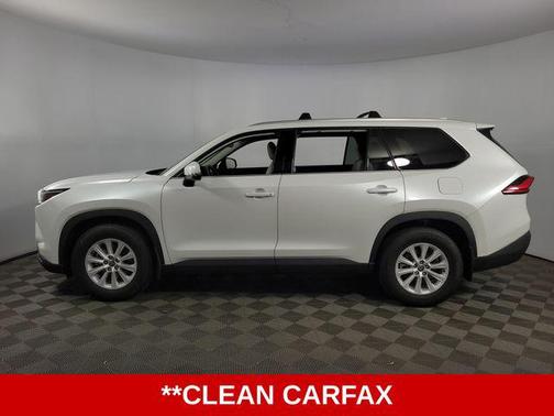 Pearl 2024 Toyota Grand Highlander XLE