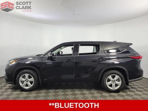 2021 Toyota Highlander Hybrid LE