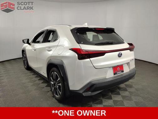 2022 Lexus UX 250h F Sport