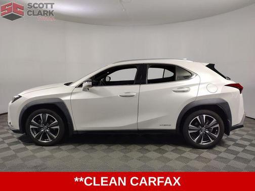 2022 Lexus UX 250h F Sport