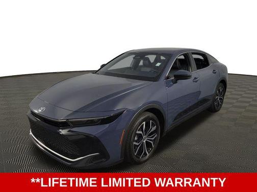 2025 Toyota Crown XLE