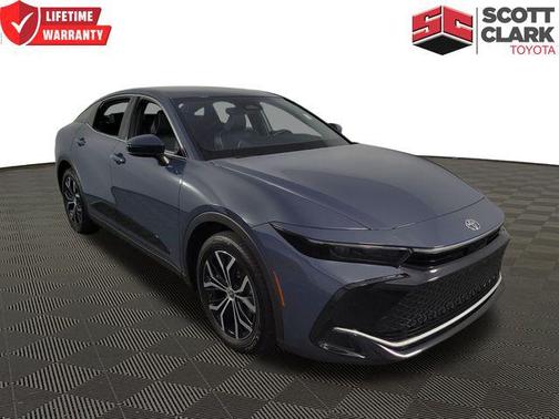 2025 Toyota Crown XLE