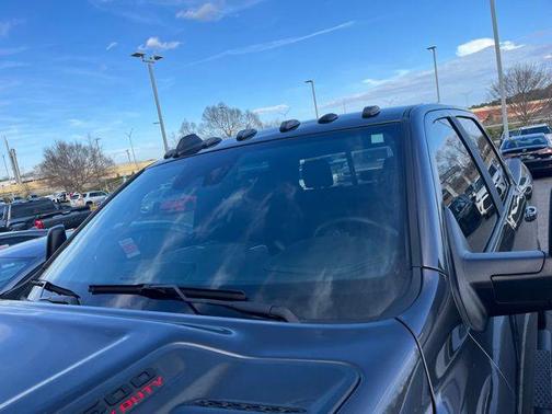 2024 RAM 2500 Laramie Crew Cab 4x4 6'4' Box