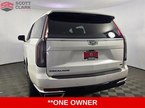 2022 Cadillac Escalade Premium Luxury