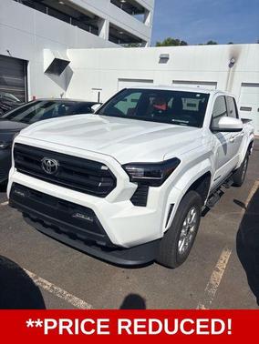 Ice Cap 2024 Toyota Tacoma SR5