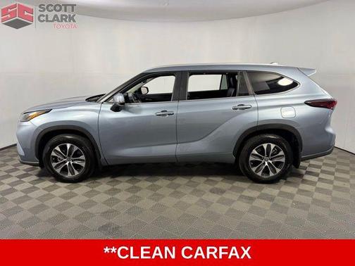 2024 Toyota Highlander XLE