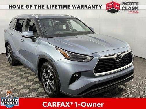 2024 Toyota Highlander XLE