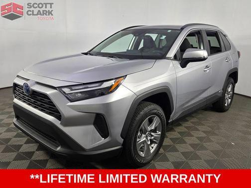 2022 Toyota RAV4 Hybrid XLE