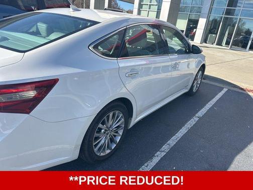 2016 Toyota Avalon Hybrid Limited