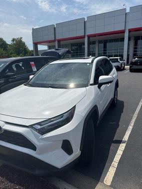 White 2022 Toyota RAV4 XLE
