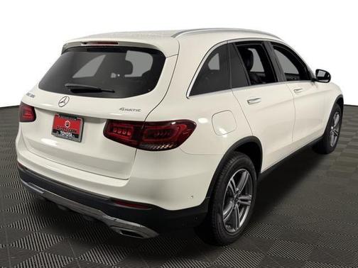 2021 Mercedes-Benz GLC 300 4MATIC
