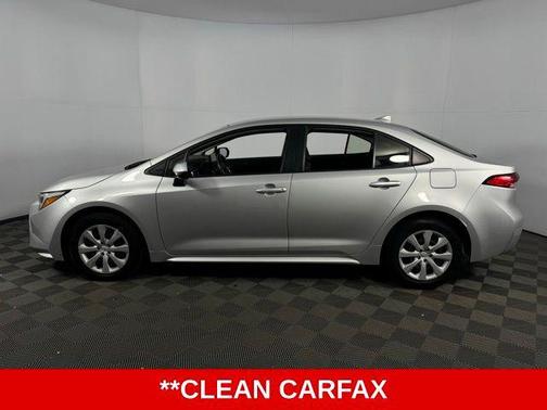 2025 Toyota Corolla Hybrid SE