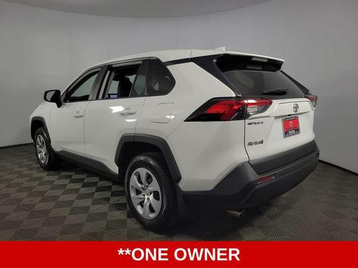Ice Cap 2023 Toyota RAV4 LE