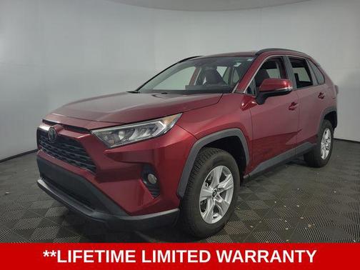 2020 Toyota RAV4 XLE