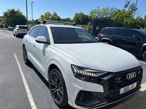 Glacier White Metallic 2021 Audi Q8 55 Premium Plus