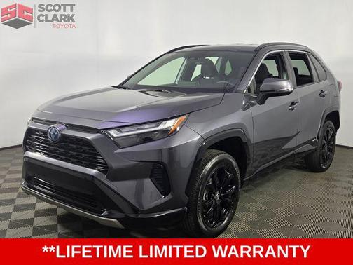 2023 Toyota RAV4 Hybrid SE