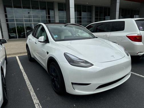 2025 Tesla Model Y Long Range Dual Motor All-Wheel Drive
