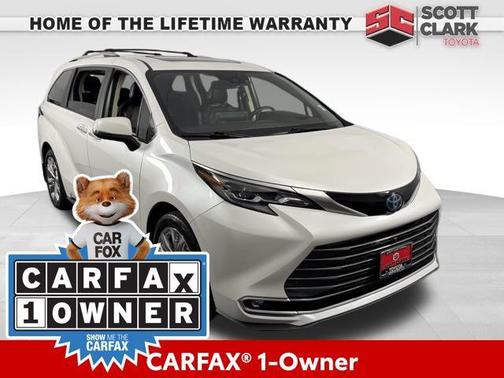 2024 Toyota Sienna Platinum 7 Passenger