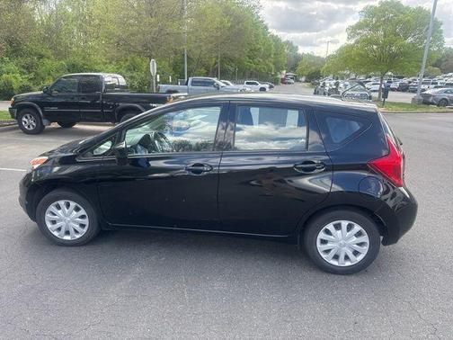 Black 2016 Nissan Versa Note SV