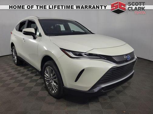 2022 Toyota Venza XLE