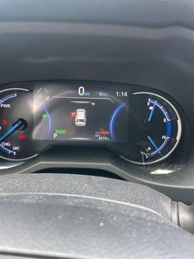 Ice Cap 2025 Toyota RAV4 Hybrid LE
