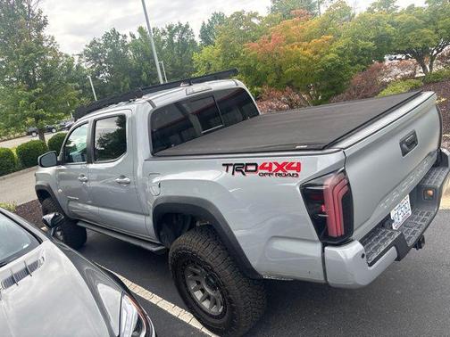 Cement 2020 Toyota Tacoma TRD Off Road