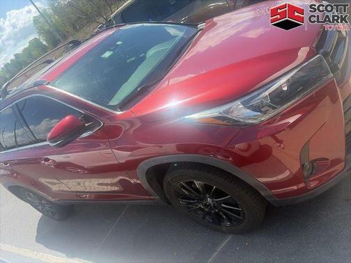 Salsa Red Pearl 2019 Toyota Highlander SE