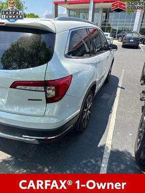 Platinum White Pearl 2020 Honda Pilot Touring 8-Passenger