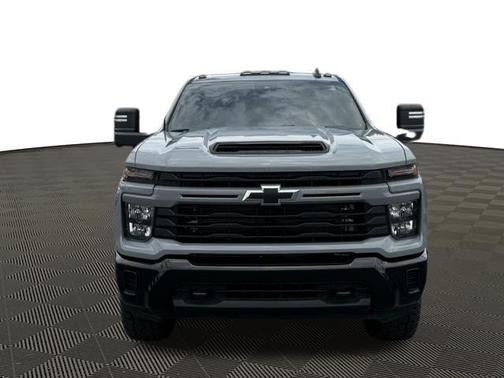 Slate Gray Metallic 2024 Chevrolet Silverado 2500 Custom