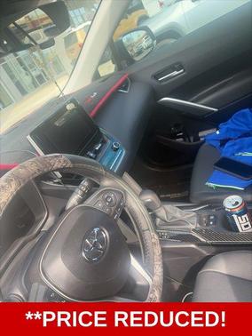 2025 Toyota Corolla Cross XLE