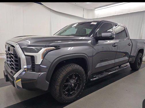 Magnetic Gray Metallic 2022 Toyota Tundra SR5