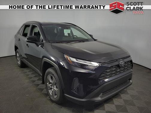 2025 Toyota RAV4 Hybrid SE